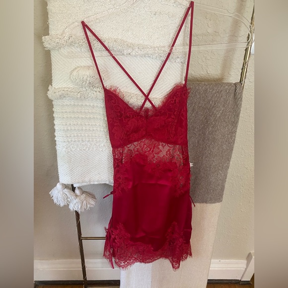 NWOT Intimate Diamond Siennas Backless Nightdress - Picture 1 of 7